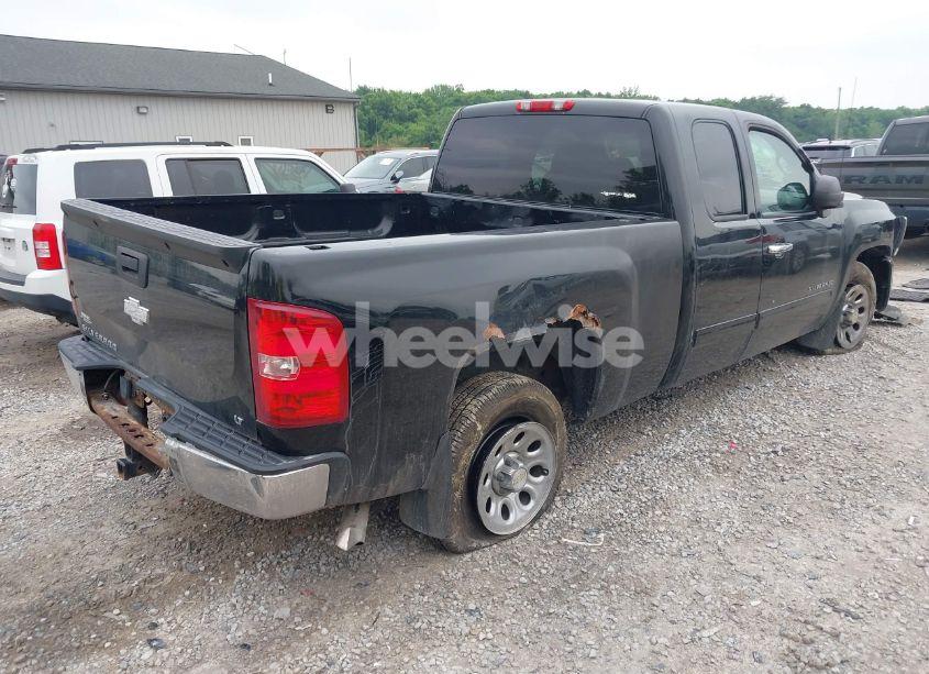 Photo 4 of 2010 Chevrolet Silverado 1500 LT (VIN 1GCSCSEA9AZ138761)