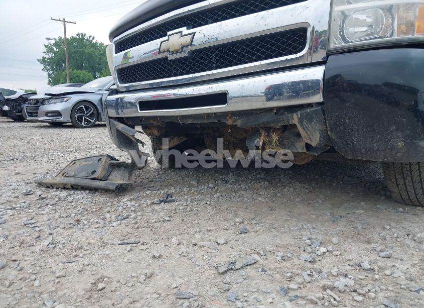 Photo 6 of 2010 Chevrolet Silverado 1500 LT (VIN 1GCSCSEA9AZ138761)