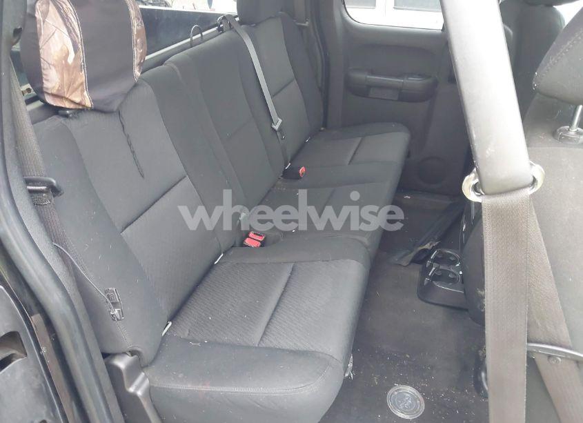 Photo 8 of 2010 Chevrolet Silverado 1500 LT (VIN 1GCSCSEA9AZ138761)