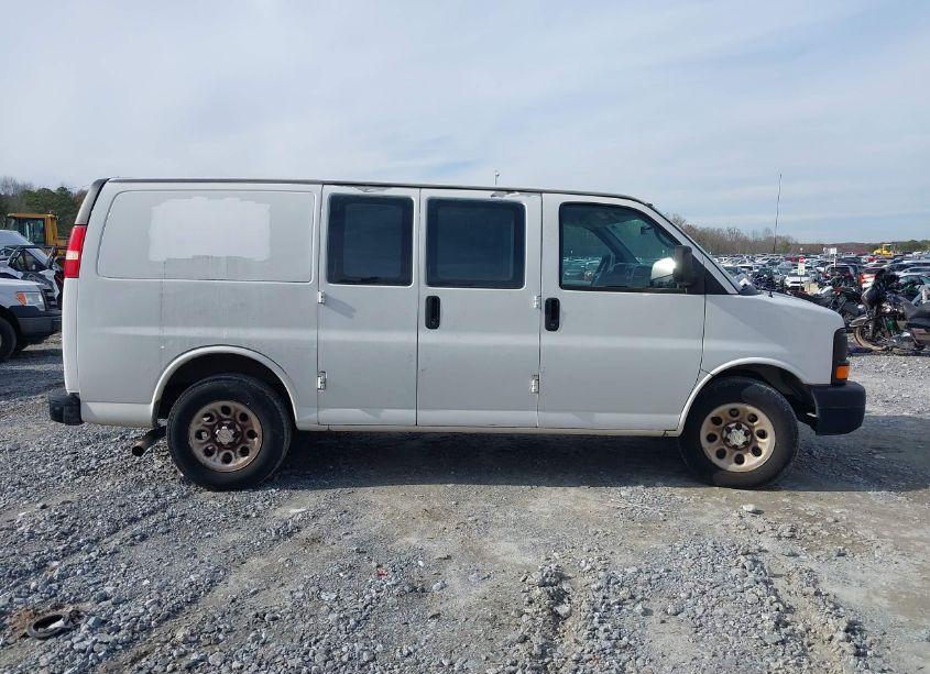 Photo 13 of 2011 Chevrolet Express 1500 WORK VAN (VIN 1GCSGAF47B1111064)
