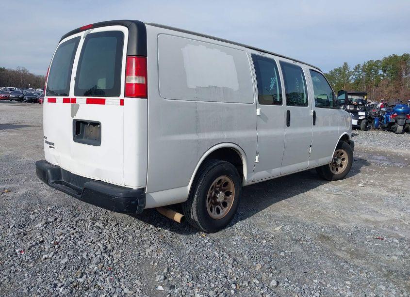 Photo 4 of 2011 Chevrolet Express 1500 WORK VAN (VIN 1GCSGAF47B1111064)