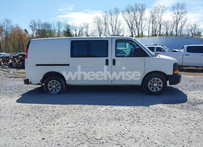 Photo 13 of 2013 Chevrolet Express WORK VAN (VIN 1GCSGAFX0D1161608)