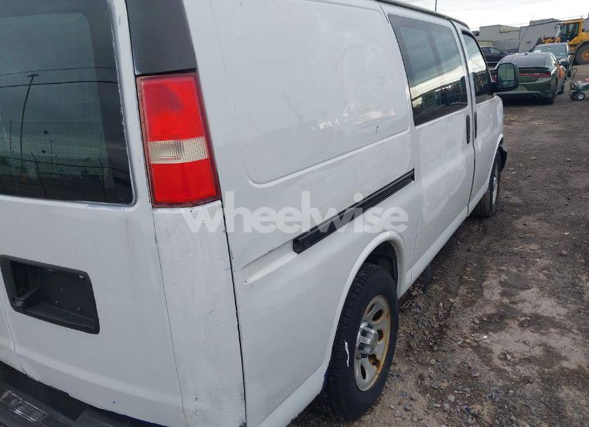 Photo 18 of 2013 Chevrolet Express WORK VAN (VIN 1GCSGAFX0D1171717)