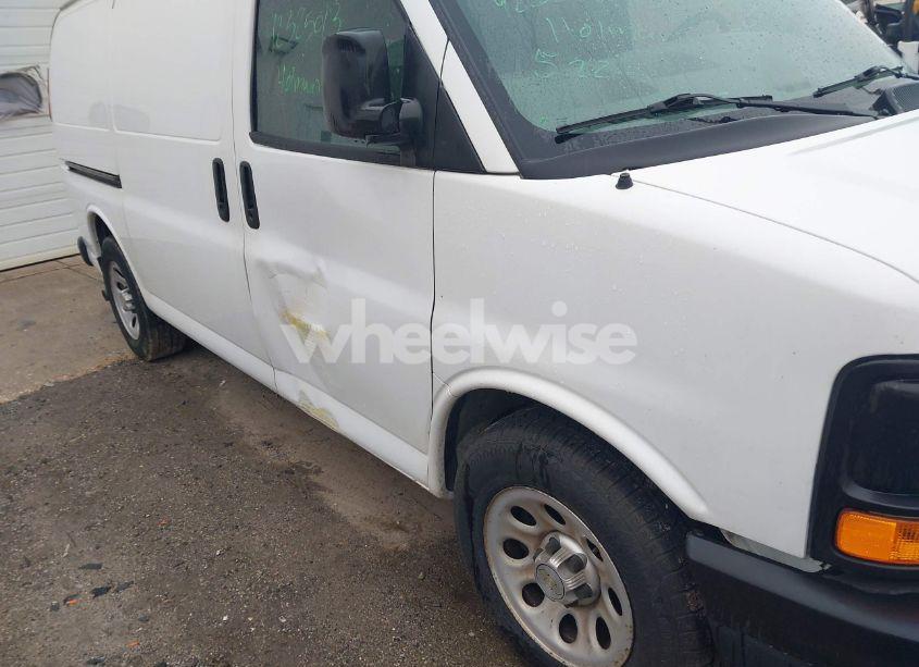 Photo 6 of 2014 Chevrolet Express 1500 WORK VAN (VIN 1GCSGAFX0E1165143)