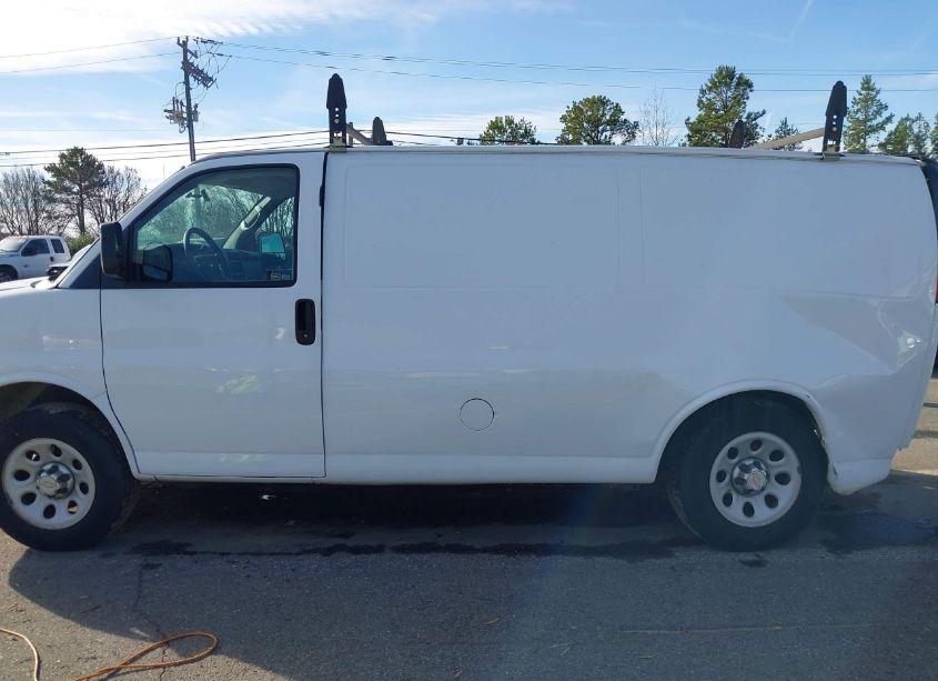 Photo 14 of 2014 Chevrolet Express 1500 WORK VAN (VIN 1GCSGAFX0E1170049)