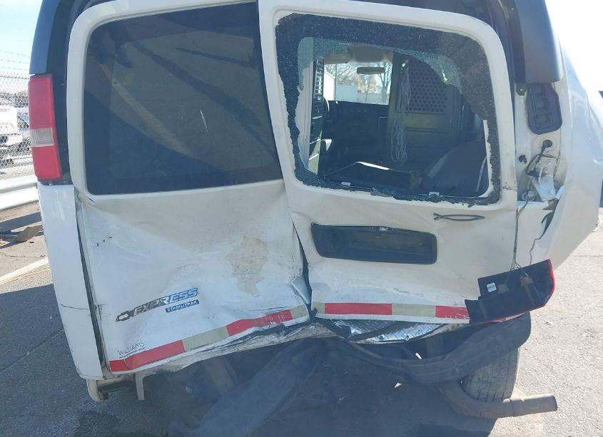 Photo 6 of 2014 Chevrolet Express 1500 WORK VAN (VIN 1GCSGAFX0E1170049)