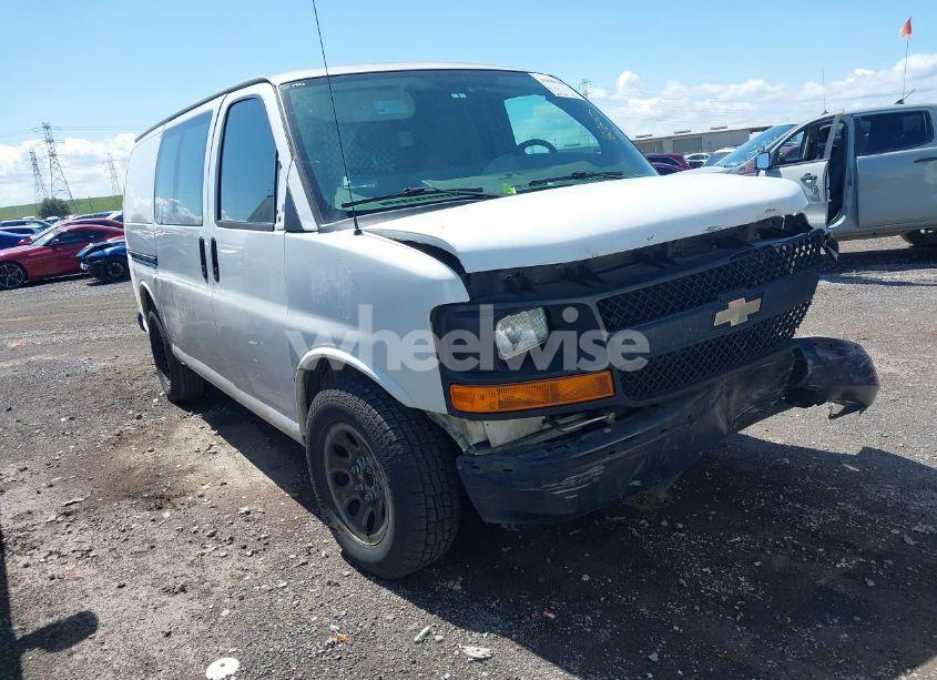 2012 Chevrolet Express 1500 WORK VAN (VIN 1GCSGAFX1C1168632) main photo