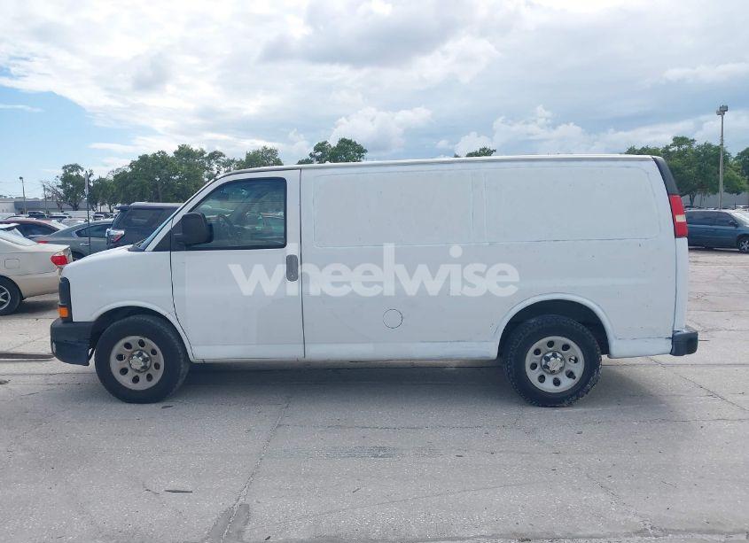 Photo 14 of 2013 Chevrolet Express WORK VAN (VIN 1GCSGAFX1D1178983)