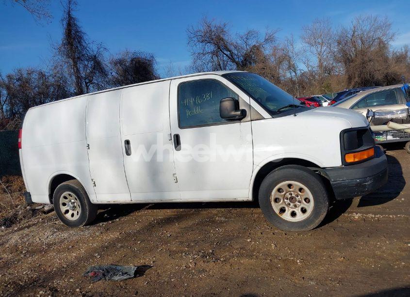 Photo 13 of 2014 Chevrolet Express 1500 WORK VAN (VIN 1GCSGAFX1E1102276)