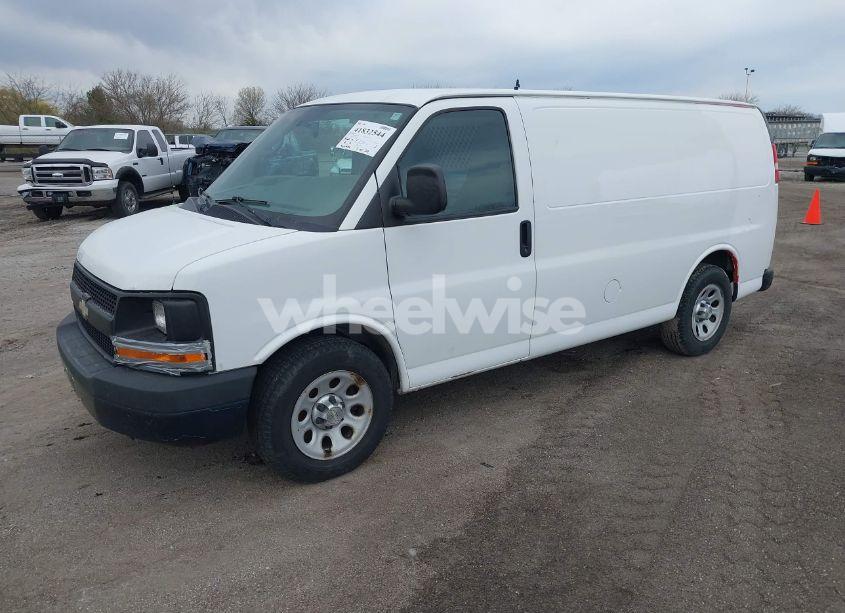 Photo 2 of 2014 Chevrolet Express 1500 WORK VAN (VIN 1GCSGAFX1E1118221)