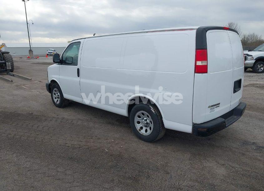 Photo 3 of 2014 Chevrolet Express 1500 WORK VAN (VIN 1GCSGAFX1E1118221)