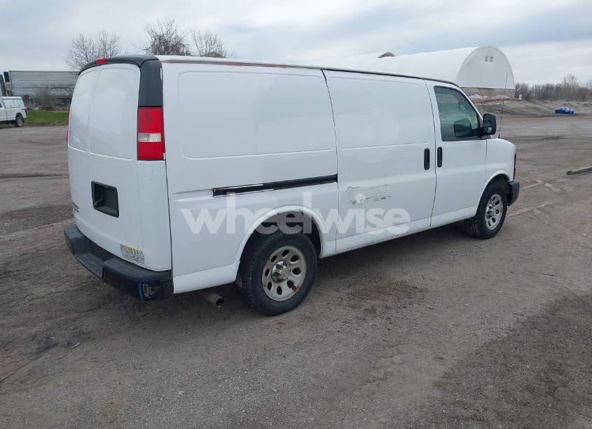 Photo 4 of 2014 Chevrolet Express 1500 WORK VAN (VIN 1GCSGAFX1E1118221)