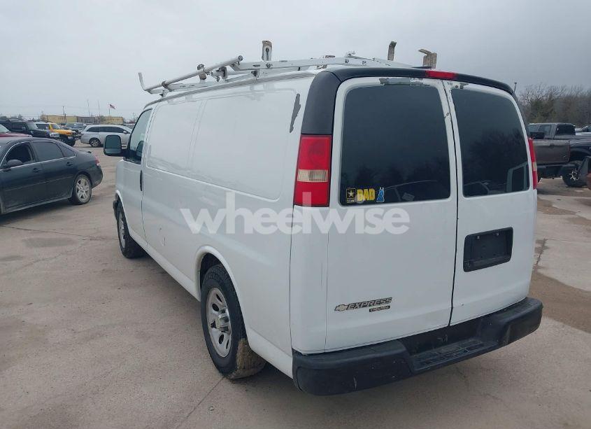 Photo 3 of 2011 Chevrolet Express 1500 WORK VAN (VIN 1GCSGAFX2B1139302)
