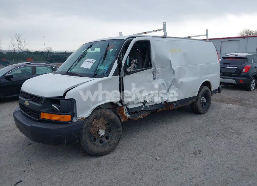 Photo 2 of 2011 Chevrolet Express 1500 WORK VAN (VIN 1GCSGAFX2B1143849)