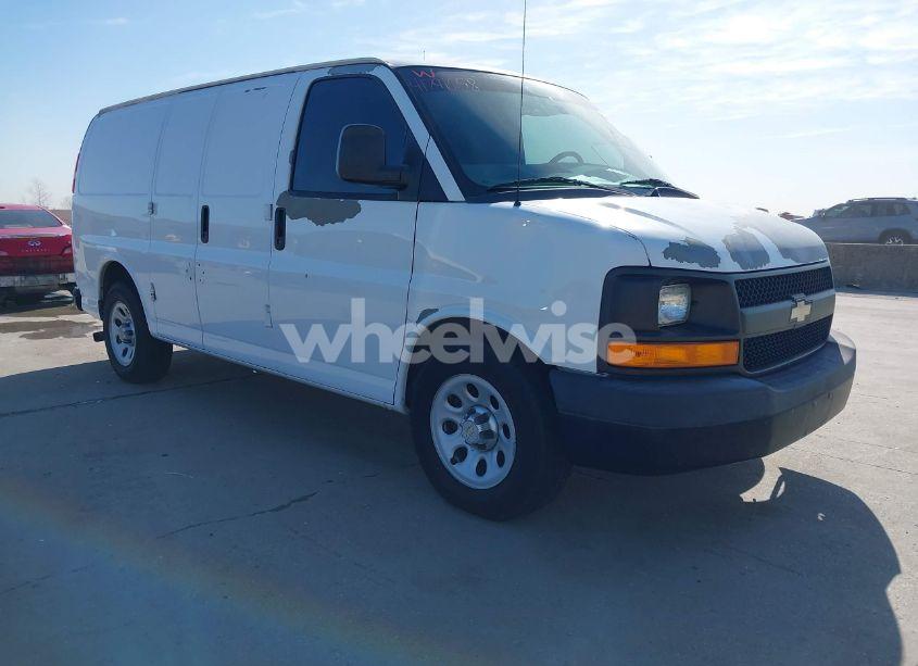 2011 Chevrolet Express 1500 WORK VAN (VIN 1GCSGAFX2B1170193) main photo