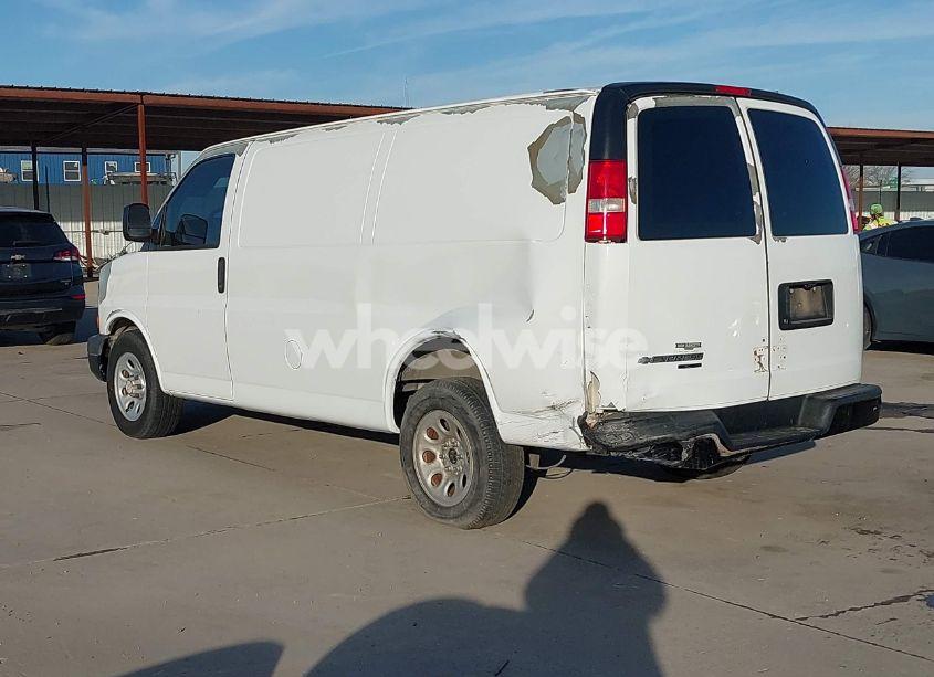 Photo 3 of 2011 Chevrolet Express 1500 WORK VAN (VIN 1GCSGAFX2B1170193)
