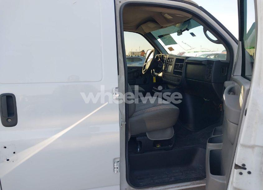 Photo 5 of 2011 Chevrolet Express 1500 WORK VAN (VIN 1GCSGAFX2B1170193)