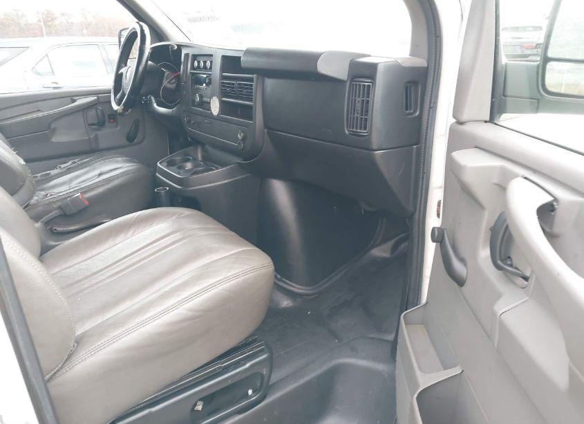 Photo 5 of 2012 Chevrolet Express 1500 WORK VAN (VIN 1GCSGAFX2C1201881)