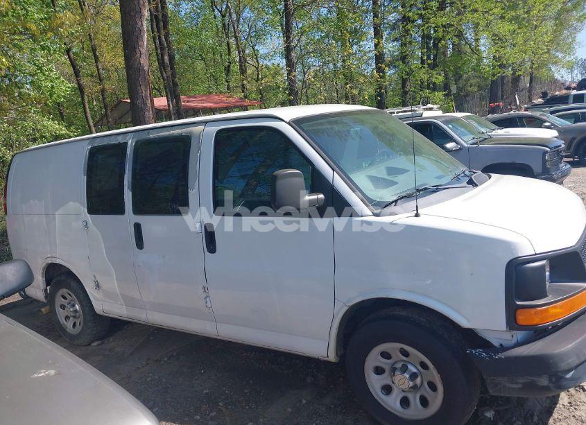Photo 13 of 2014 Chevrolet Express 1500 WORK VAN (VIN 1GCSGAFX2E1138459)