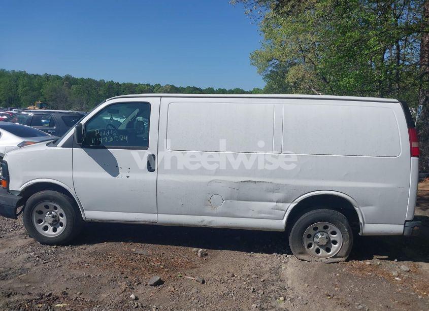 Photo 14 of 2014 Chevrolet Express 1500 WORK VAN (VIN 1GCSGAFX2E1138459)