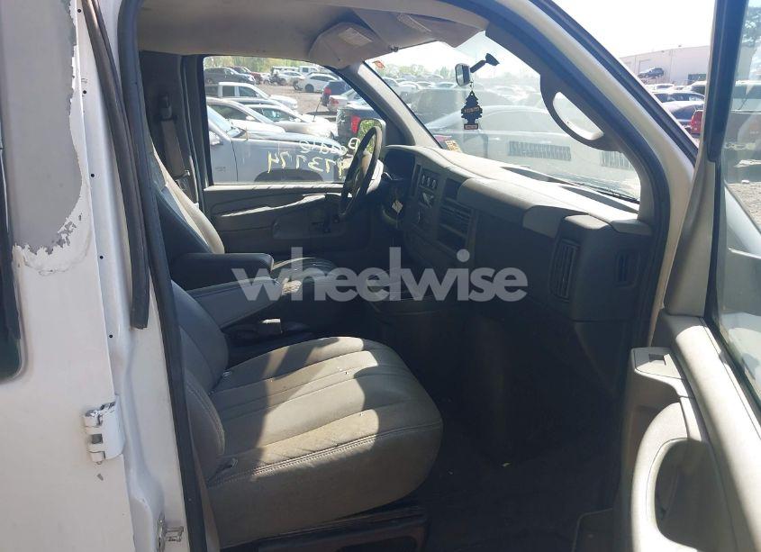 Photo 5 of 2014 Chevrolet Express 1500 WORK VAN (VIN 1GCSGAFX2E1138459)