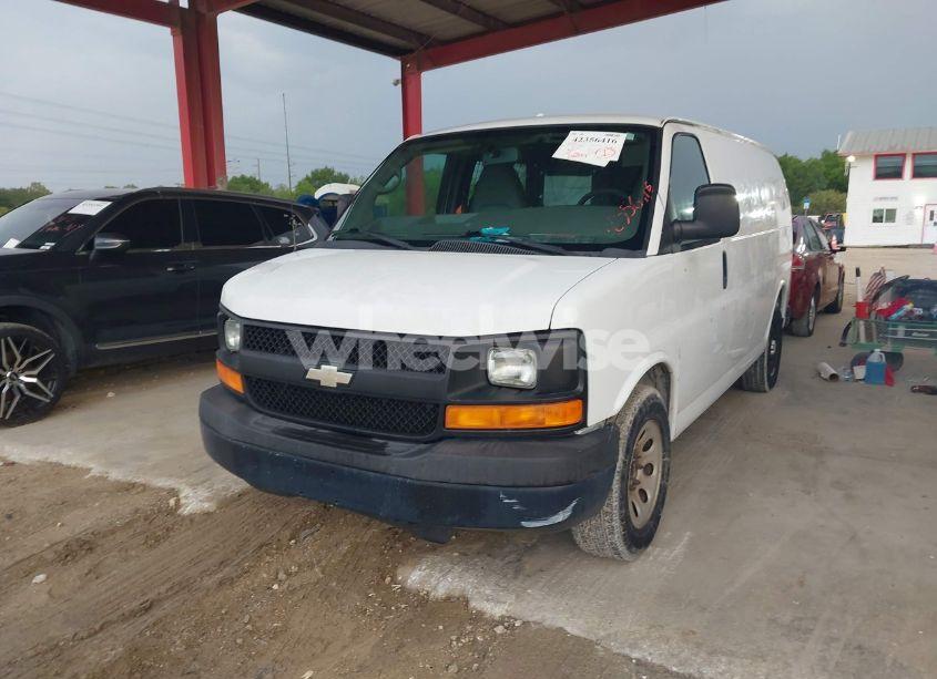 Photo 2 of 2014 Chevrolet Express 1500 WORK VAN (VIN 1GCSGAFX2E1157593)
