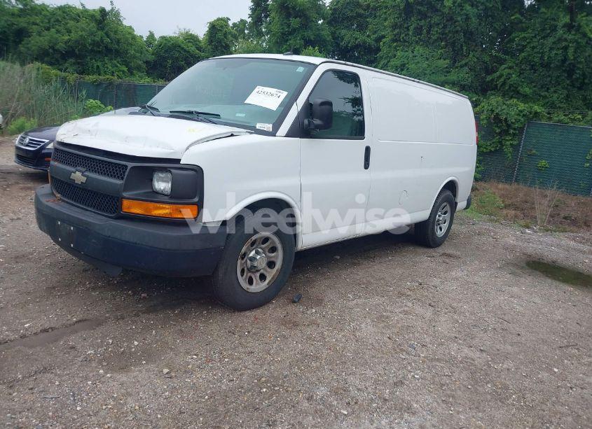 Photo 2 of 2014 Chevrolet Express 1500 WORK VAN (VIN 1GCSGAFX3E1136493)