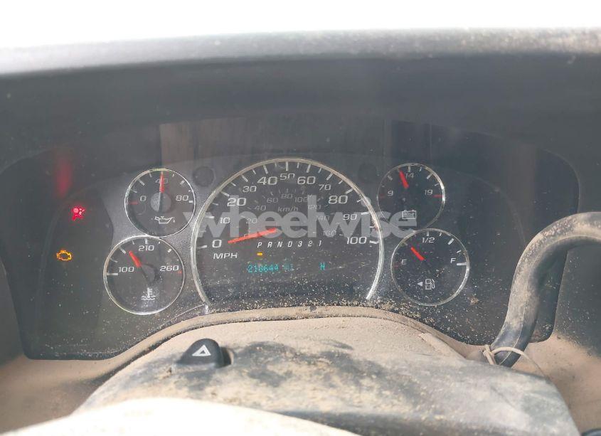 Photo 7 of 2012 Chevrolet Express 1500 WORK VAN (VIN 1GCSGAFX4C1113074)