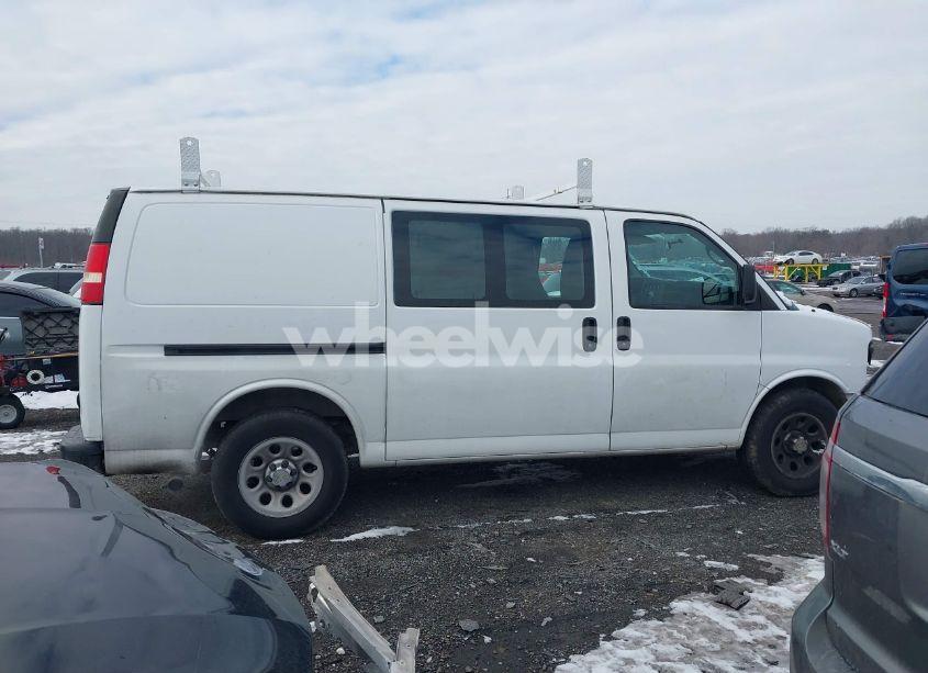 Photo 13 of 2014 Chevrolet Express 1500 WORK VAN (VIN 1GCSGAFX4E1139371)