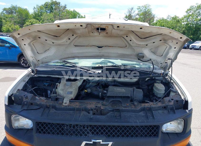 Photo 10 of 2014 Chevrolet Express 1500 WORK VAN (VIN 1GCSGAFX4E1198968)