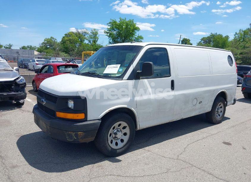 Photo 2 of 2014 Chevrolet Express 1500 WORK VAN (VIN 1GCSGAFX4E1198968)
