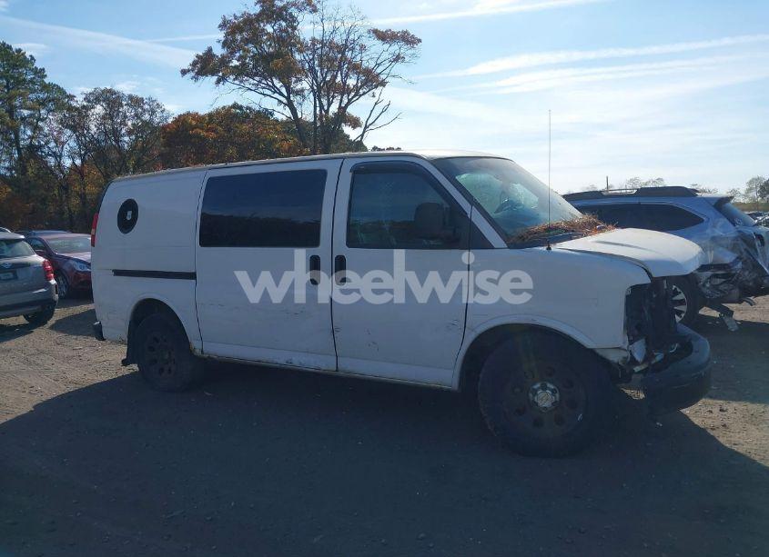 Photo 11 of 2011 Chevrolet Express 1500 WORK VAN (VIN 1GCSGAFX5B1146700)