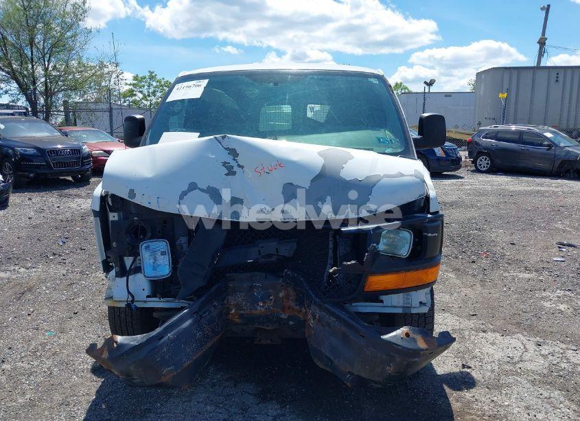 Photo 13 of 2011 Chevrolet Express 1500 WORK VAN (VIN 1GCSGAFX5B1149354)