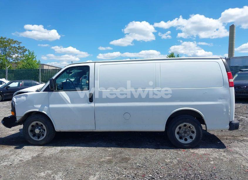 Photo 15 of 2011 Chevrolet Express 1500 WORK VAN (VIN 1GCSGAFX5B1149354)