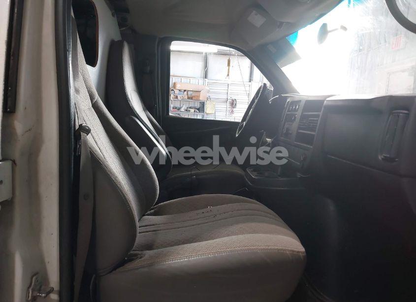 Photo 5 of 2012 Chevrolet Express 1500 WORK VAN (VIN 1GCSGAFX5C1104545)