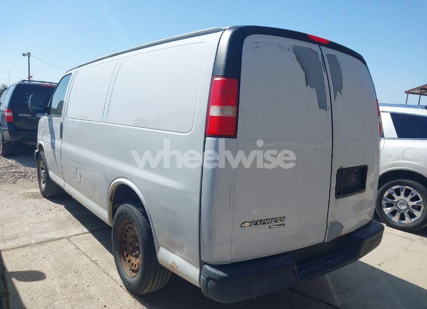 Photo 3 of 2012 Chevrolet Express 1500 WORK VAN (VIN 1GCSGAFX6C1144925)