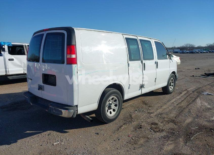 Photo 4 of 2014 Chevrolet Express 1500 WORK VAN (VIN 1GCSGAFX6E1129330)
