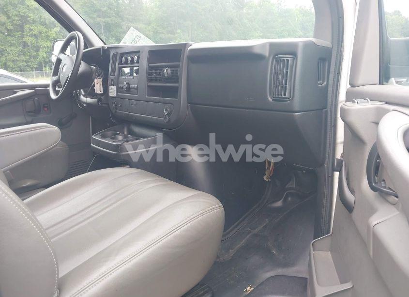 Photo 5 of 2014 Chevrolet Express 1500 WORK VAN (VIN 1GCSGAFX6E1157371)