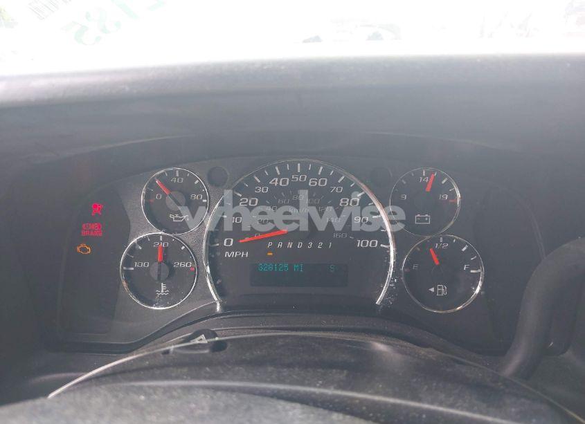 Photo 7 of 2014 Chevrolet Express 1500 WORK VAN (VIN 1GCSGAFX6E1157371)