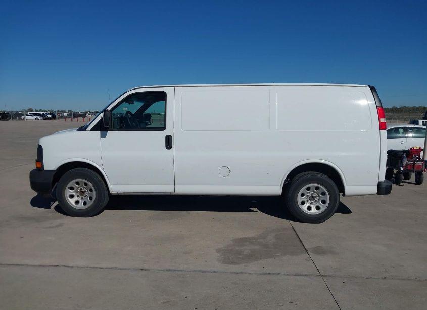 Photo 14 of 2014 Chevrolet Express 1500 WORK VAN (VIN 1GCSGAFX6E1201286)