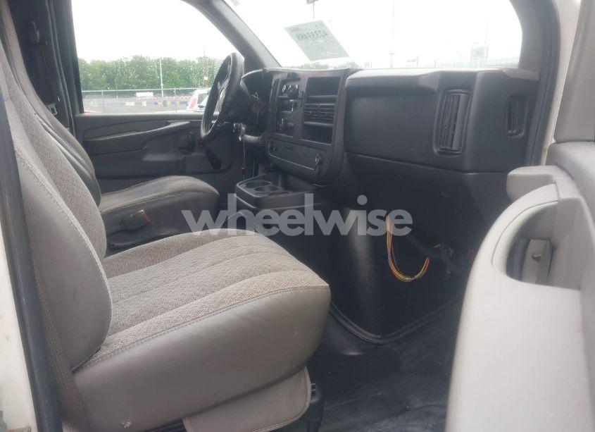 Photo 5 of 2013 Chevrolet Express 1500 WORK VAN (VIN 1GCSGAFX7D1113541)