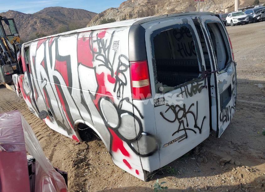 Photo 3 of 2012 Chevrolet Express 1500 WORK VAN (VIN 1GCSGAFX8C1101381)