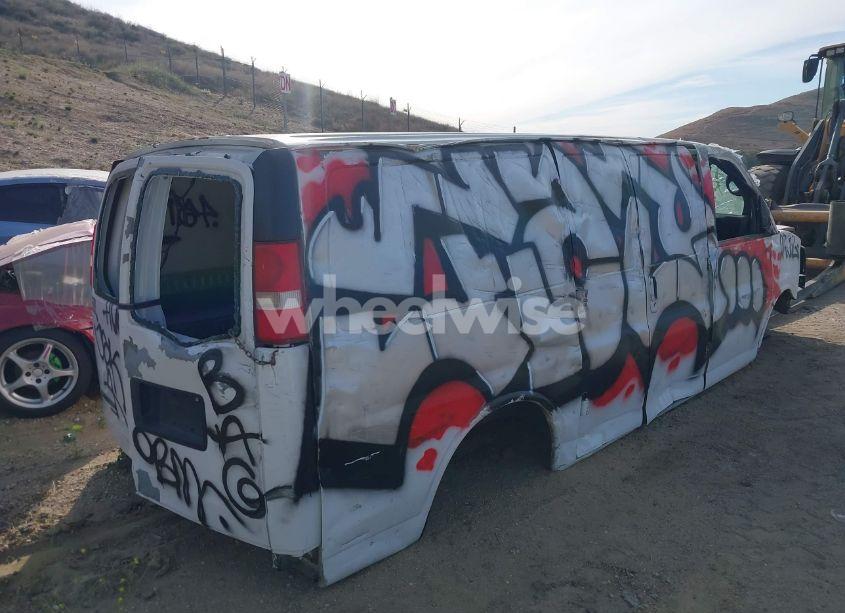 Photo 4 of 2012 Chevrolet Express 1500 WORK VAN (VIN 1GCSGAFX8C1101381)