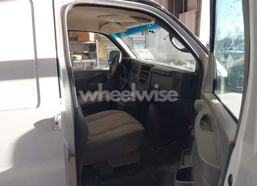 Photo 5 of 2012 Chevrolet Express 1500 WORK VAN (VIN 1GCSGAFX8C1108704)