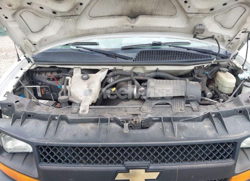 Photo 10 of 2014 Chevrolet Express 1500 WORK VAN (VIN 1GCSGAFX8E1104025)