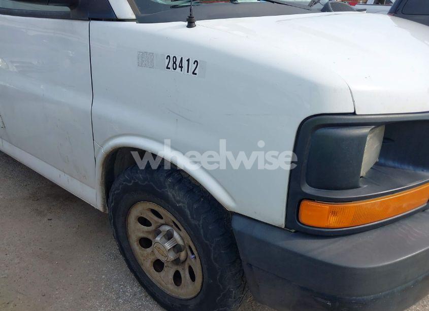 Photo 6 of 2014 Chevrolet Express 1500 WORK VAN (VIN 1GCSGAFX9E1106558)