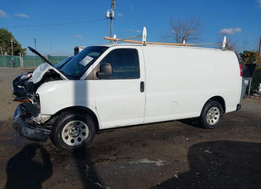 Photo 14 of 2014 Chevrolet Express 1500 WORK VAN (VIN 1GCSGAFX9E1107757)