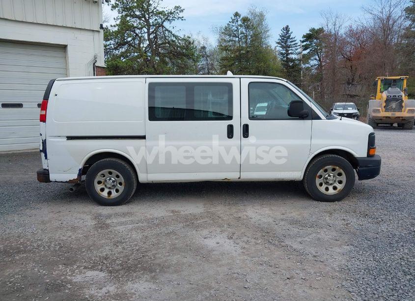Photo 13 of 2014 Chevrolet Express 1500 WORK VAN (VIN 1GCSGAFX9E1157221)