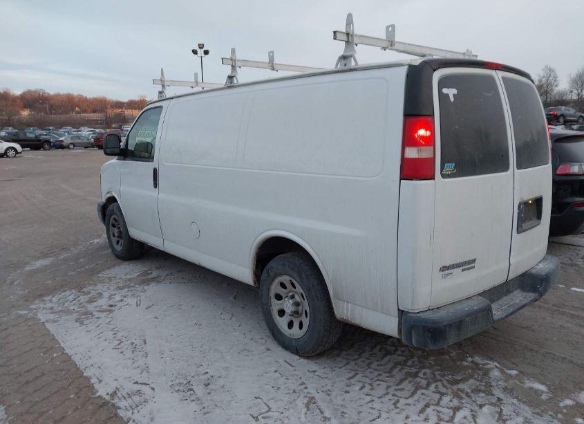 Photo 3 of 2014 Chevrolet Express 1500 WORK VAN (VIN 1GCSGAFXXE1190793)