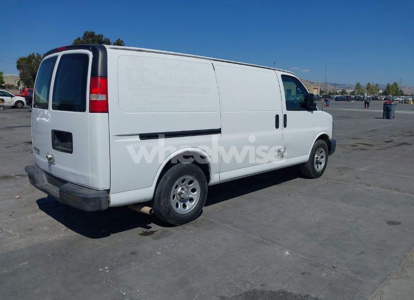 Photo 4 of 2014 Chevrolet Express 1500 WORK VAN (VIN 1GCSGAFXXE1200920)